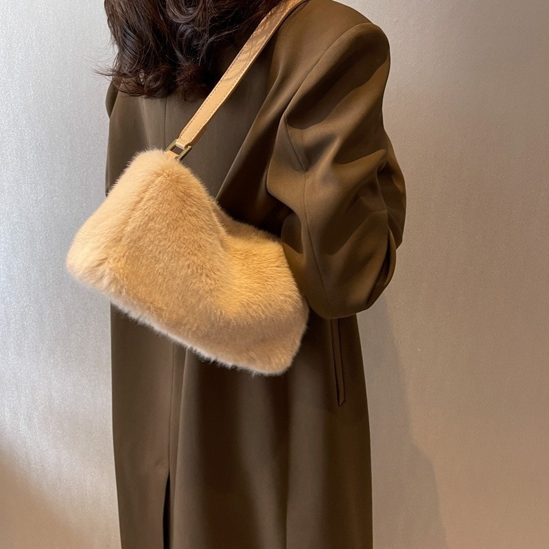 [急速出荷]感 プラッシュバッグ レディース 新作 レディース おしゃれ ショルダーバッグ 脇下バッグ キルティングバッグ ショルダーバッグ トートバッグ レディース