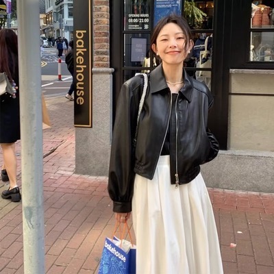 ジャケット ブルゾン アウター レザー ショート 長袖 襟付き ストレート ファスナー ギャザー 大人可愛い きれいめ シンプル 上品 おしゃれ かっこいい レトロ レディース オルチャン 20代