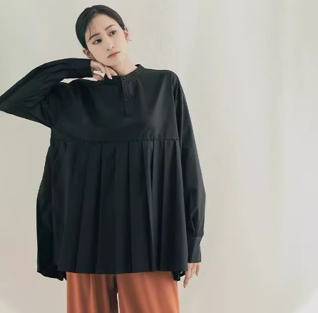 レディース トップス シャツ ブラウス カットソー プルオーバー チュニック フレア 長袖 パフスリーブ クルーネック Aライン ドレープ フェミニン プリーツ ボタン 切り替えデザイン 薄手