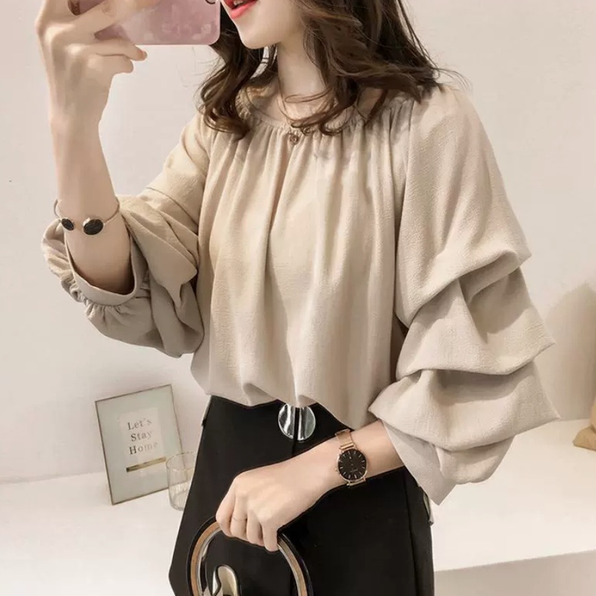 トップス デート シャツ ブラウス カットソー 袖あり かわいい 大人可愛い きれいめ シンプル カジュアル 大人 上品 おしゃれ お洒落 主役級 存在感 春 秋 10代 20代 30代 レディース
