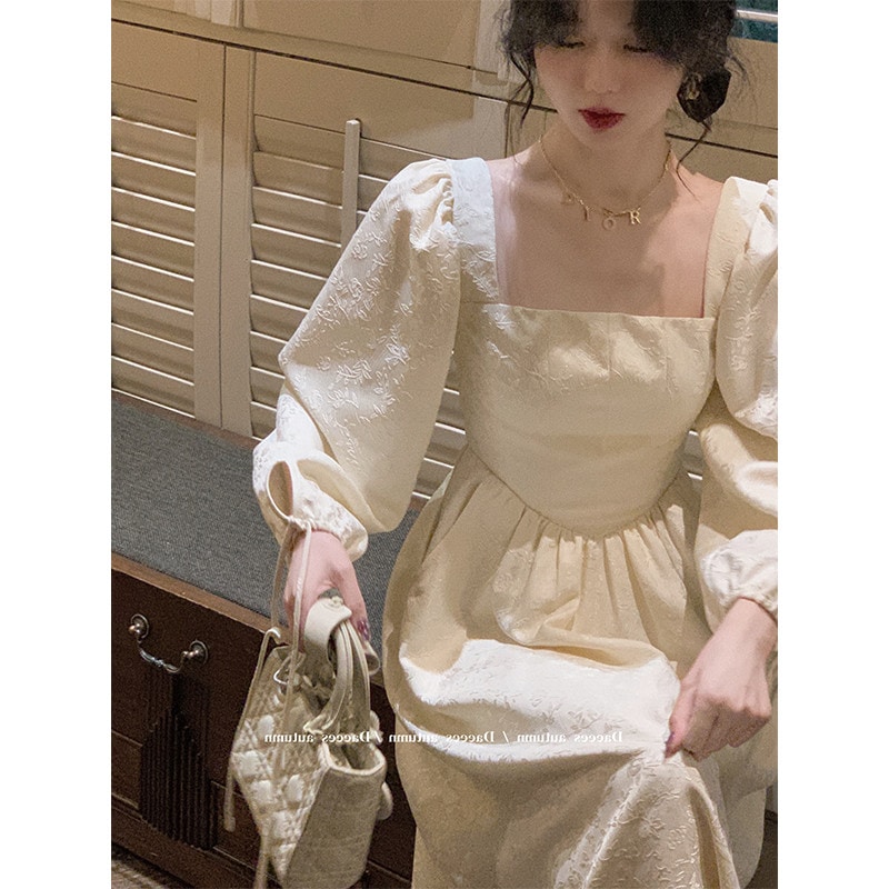 レトロスクエアネックパフスリーブドレスレディース初秋新作フランス社交界の気質ロングスカート