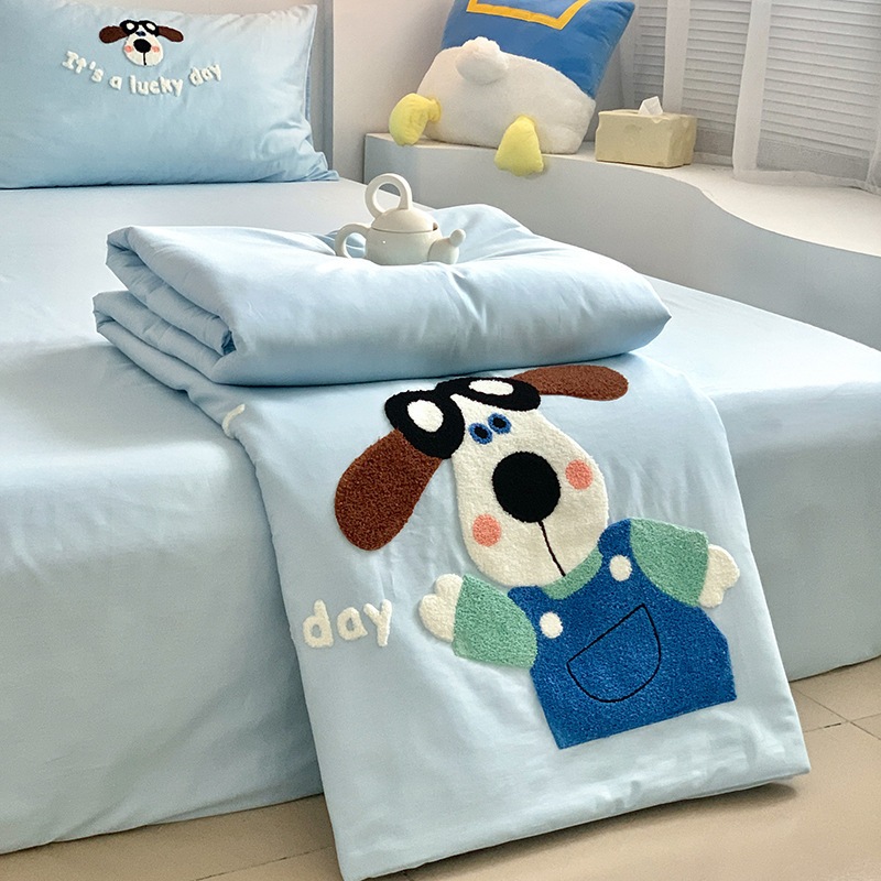 クラスaインススタイルピュアコットンタオル刺繍夏キルト4ピースサマークールキルト漫画エアコンキルト寮の昼寝を昼寝をする子供のキルト