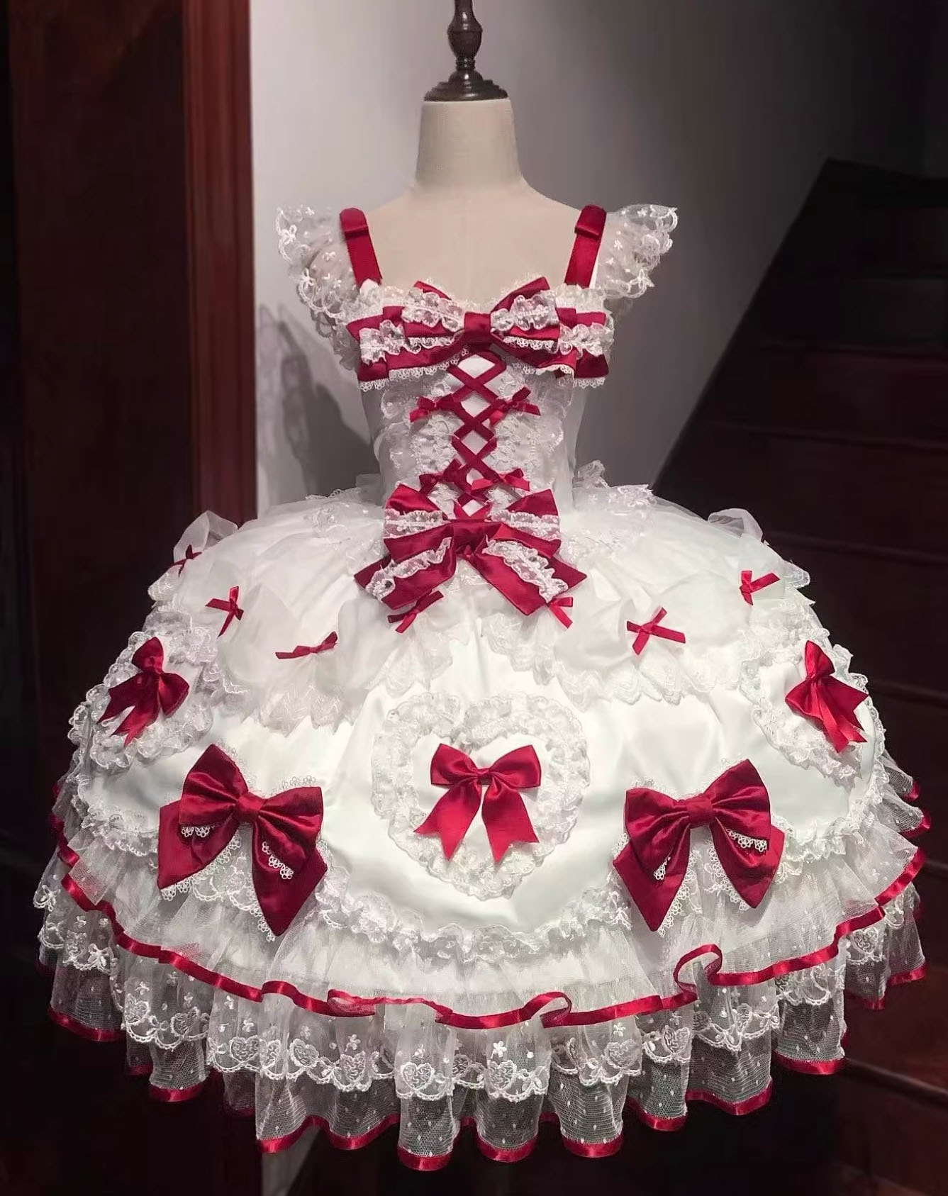 品質良い!店舗お勧め!ロリータ ドレス ジャンパースカート 大人 お姫様 可愛い ロリータファッション ミドル丈 膝丈 ロリータ ワンピース Aライン レース 蝶リボン フリルいっぱい 萌え萌え ハー