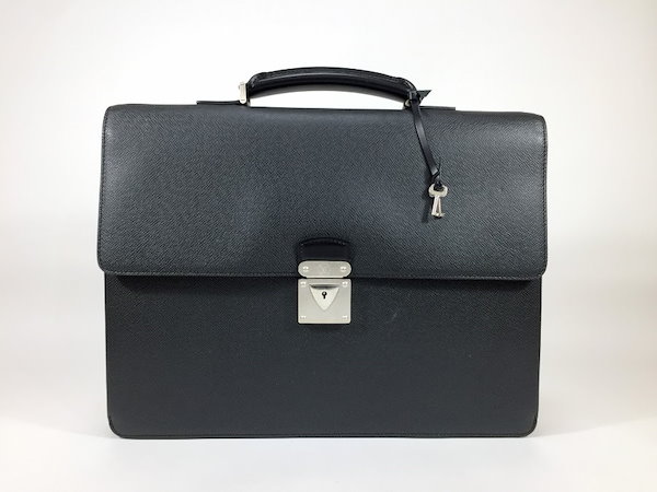 ビジネスバッグ タイガ ネオロブスト1 ブリーフケース レザー チャコールグレー 中古品
