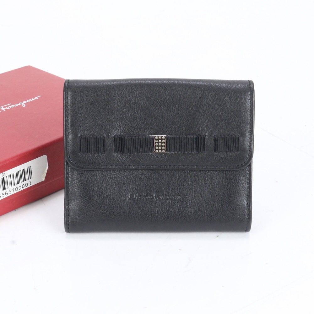 美品 ヴァラリボン レザー 二つ折り 財布 長財布 二つ折り 三つ折り コンパクト ウォレット ラウンドファスナー ブラック 黒 レディース RUE CP2-8 中古