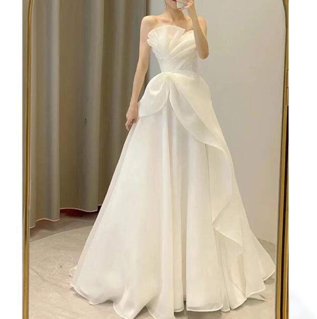 新作　ウェディングドレス　白　ビスチェ　二次会　花嫁　パーティー　結婚式　披露宴　ロング丈　前撮り