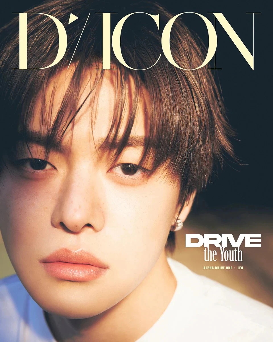 Qoo10] WAKEONE OFFICIAL特典 DICON ISS : KPOP
