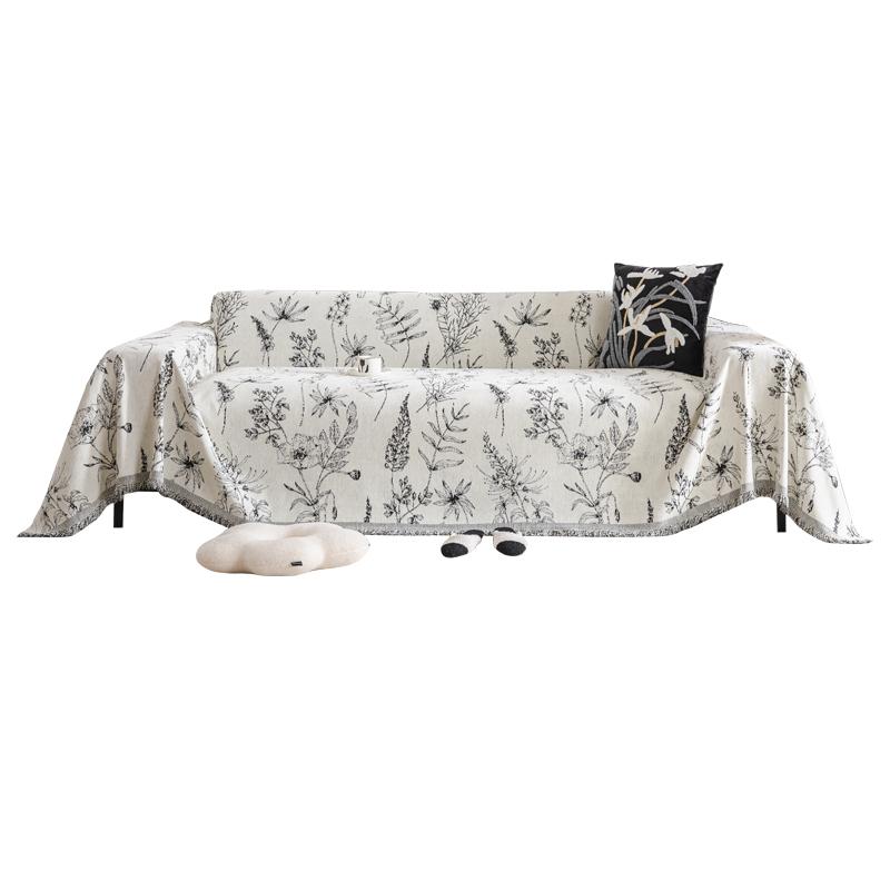 ソファーカバー かけるだけ 北欧 秋冬 シェニール ジャガード フリンジ ソフト 厚手 耐摩耗 色褪せにくい 吸湿 通気 抗菌 洗える リバーシブル 毛布 おしゃれ エレガント 花柄 黒 白