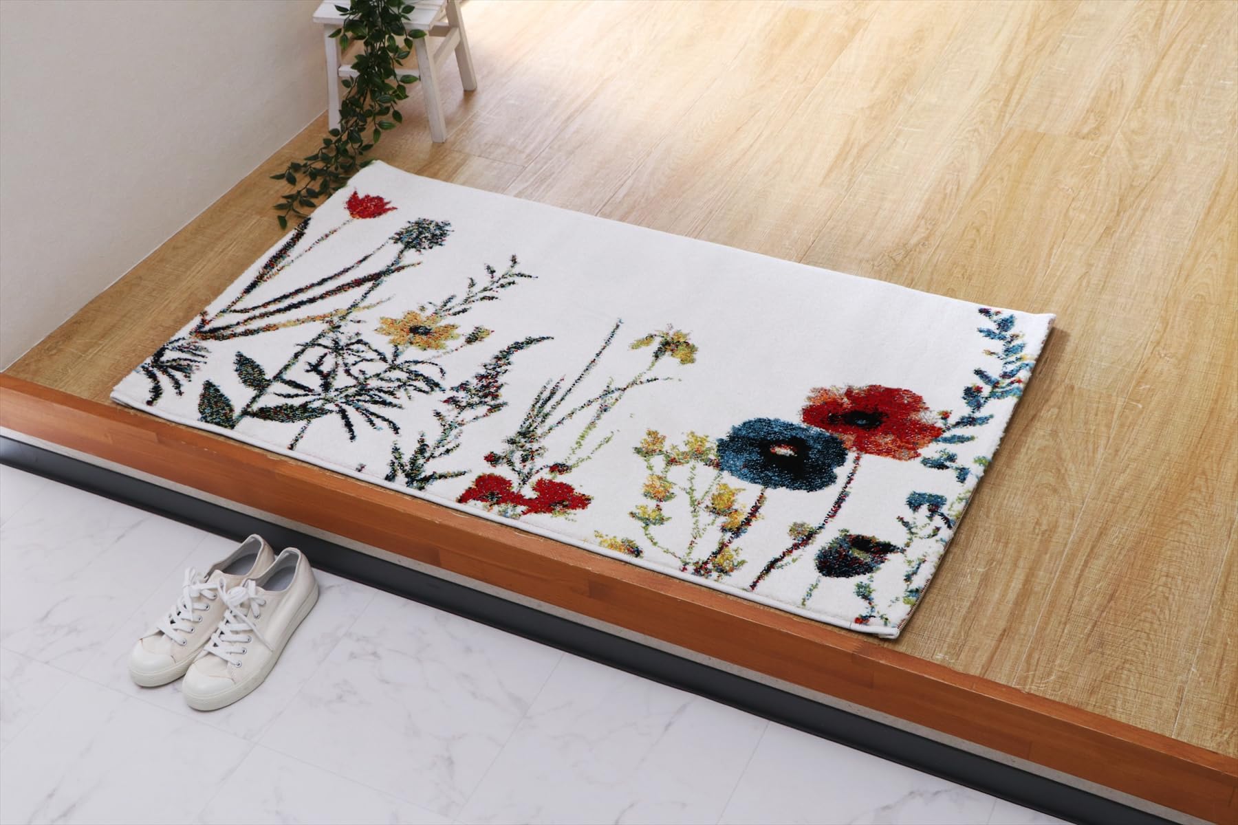 イケヒコ マット 玄関 屋内 屋外 輸入 ボタニカル アイボリー 約50×80cm 長方形 トルコ製 ウィルトン織り 花柄 ボタニカル 上品 抗菌防臭 丈夫 ＃1311610141704