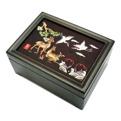 ギフトセット gift set/福袋 /螺鈿(らでん)飾り/韓国の工芸品/らでん飾り塗り物/記念品 /祝い返しやお返し品にも！螺鈿宝石箱 手刺繍の原木宝石箱