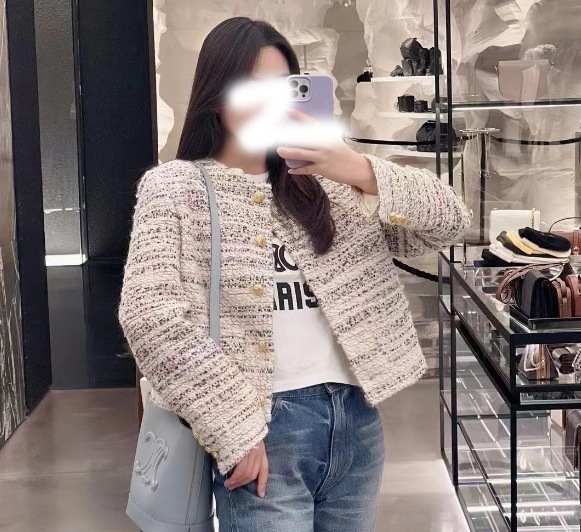 ツイードジャケット ノーカラー ゴールドボタン 金ボタン 白 韓国 レディース オルチャン きれいめ 上品 襟無し デイリー ノーカラージャケット ラウンドネック 春 秋