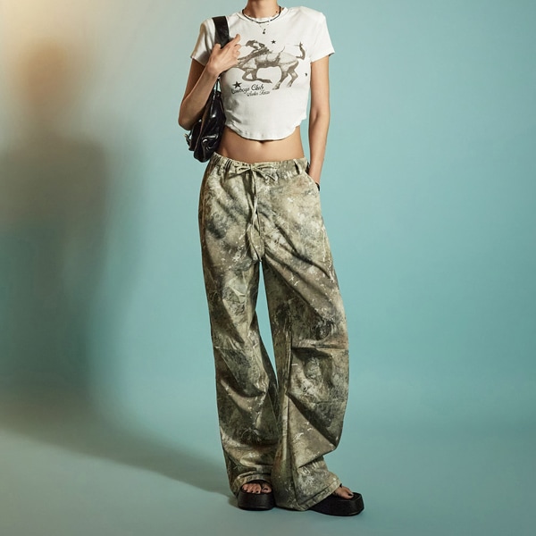 P3620 スマージング パターン パンツ