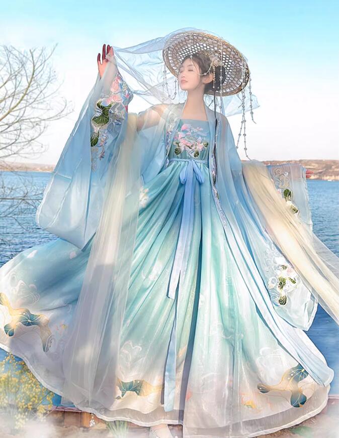 ベストセラー.再入荷なし！振袖羽織 唐装 漢服 中華服 チャイナ服 蓮刺繍 皇后 レディース 大人 3点セット 中華ドレス 漢服ドレス 中国古代服装 ひらひらの振袖 ピンク ブルー グリーン ふんわり