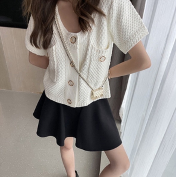 トップス デート カットソー かわいい 大人可愛い きれいめ シンプル カジュアル 大人 上品 カーディガン 春夏 ラウンドネック 半袖 羽織 ボタン ホワイト イエロー ピンク 韓国 モテ コーデ 9,161円