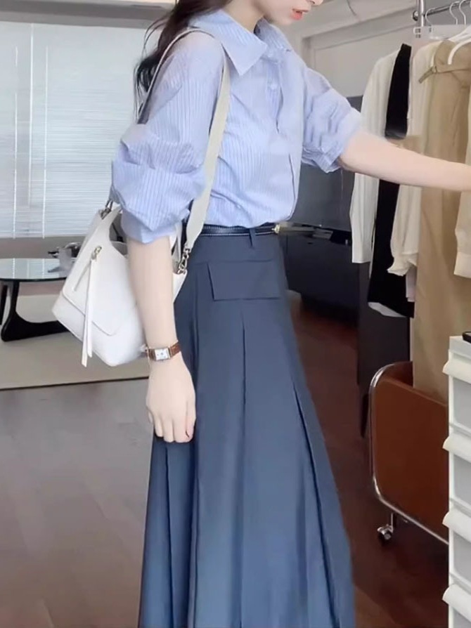 夏の新しい小さな香ばしい風のスーツストライプシャツ半身スカートサブツーピースセットのプロの女性のシニア感覚の冷たい部門