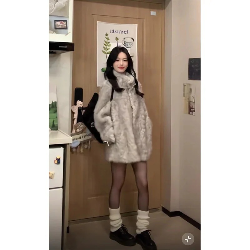 人気アウター ファーコートレディース24新作感スタンドカラー小柄毛皮一体ヒートテックコートコートラッシュ 厚手 韓国ファッション