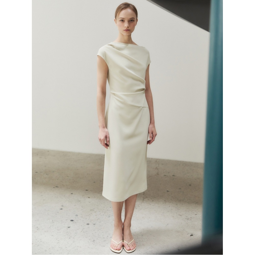 LETQSTUDIO ドレープアシンメトリックドレスアーモンド