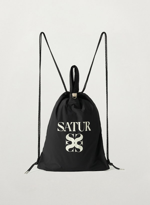 Qoo10] SATUR GYM SACK ソリッド ドロー ナッ