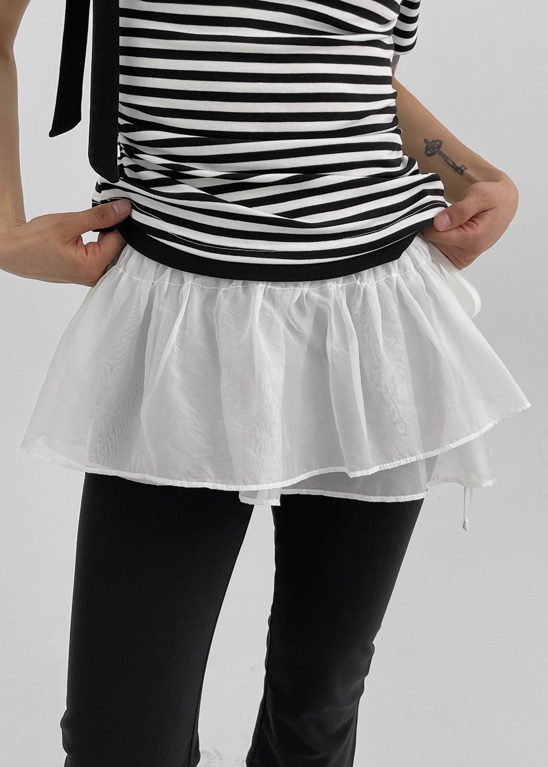 ケチュシスルーレイヤードラップスカート