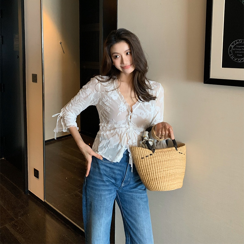 単独で味わい】ムーン・アン・ザ・ムーンティー・ミューン・アン・ザ・マンのお茶を数百の花でくぼみ中空刺繍気質通気性z092