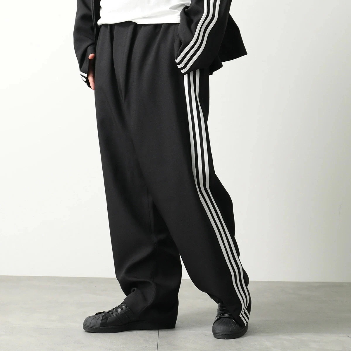 Y-3 ワイスリー トラックパンツ SPORT UNIFORM PANTS 3-STRIPES JW7353 メンズ ワイドパンツ スリーストライプス ロゴ BLACK