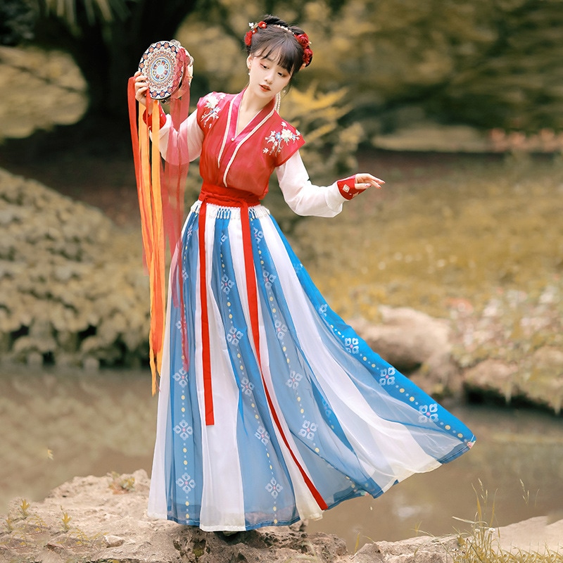 2021年新作刺繍唐バックブロークンスカート刺繍ウエスト唐韓服女性