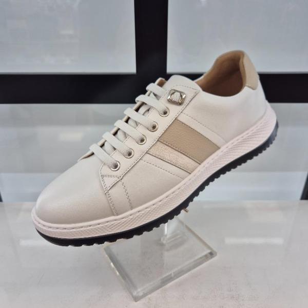 HC11 牛革男性靴 W7A8U41Z3 (41035040)