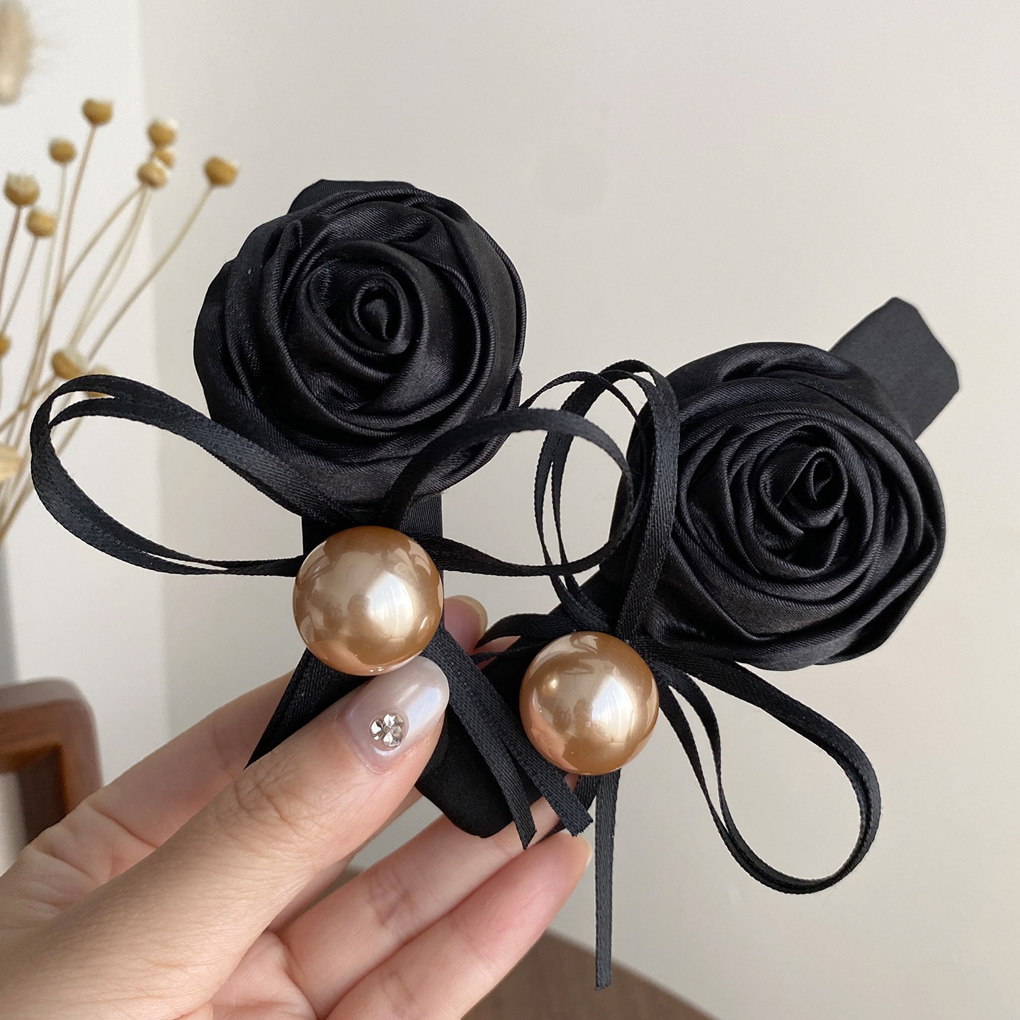 【1点ご購入 で10点プレゼントいたします】韓国版ローズビーズヘアピン百掛けポニーテール温和風ヘアアクセ気質高級感ヘアピンスプリングクリップ