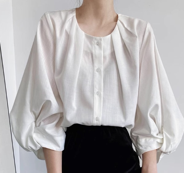 レディース トップス シャツ ブラウス カットソー プルオーバー チュニック フレア 前開き 長袖 ラウンドネック Iライン 透け感 ボタン 薄手 大人可愛い きれいめ シンプル カジュアル 上品