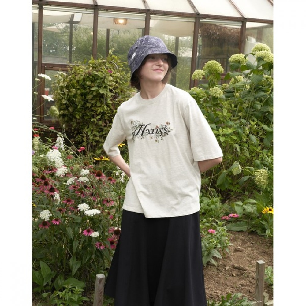 (ヘッジスレディース) 24FW エンブロイダリーグラフィックショートスリーブ T シャツアイボリー HSTS4C702IV