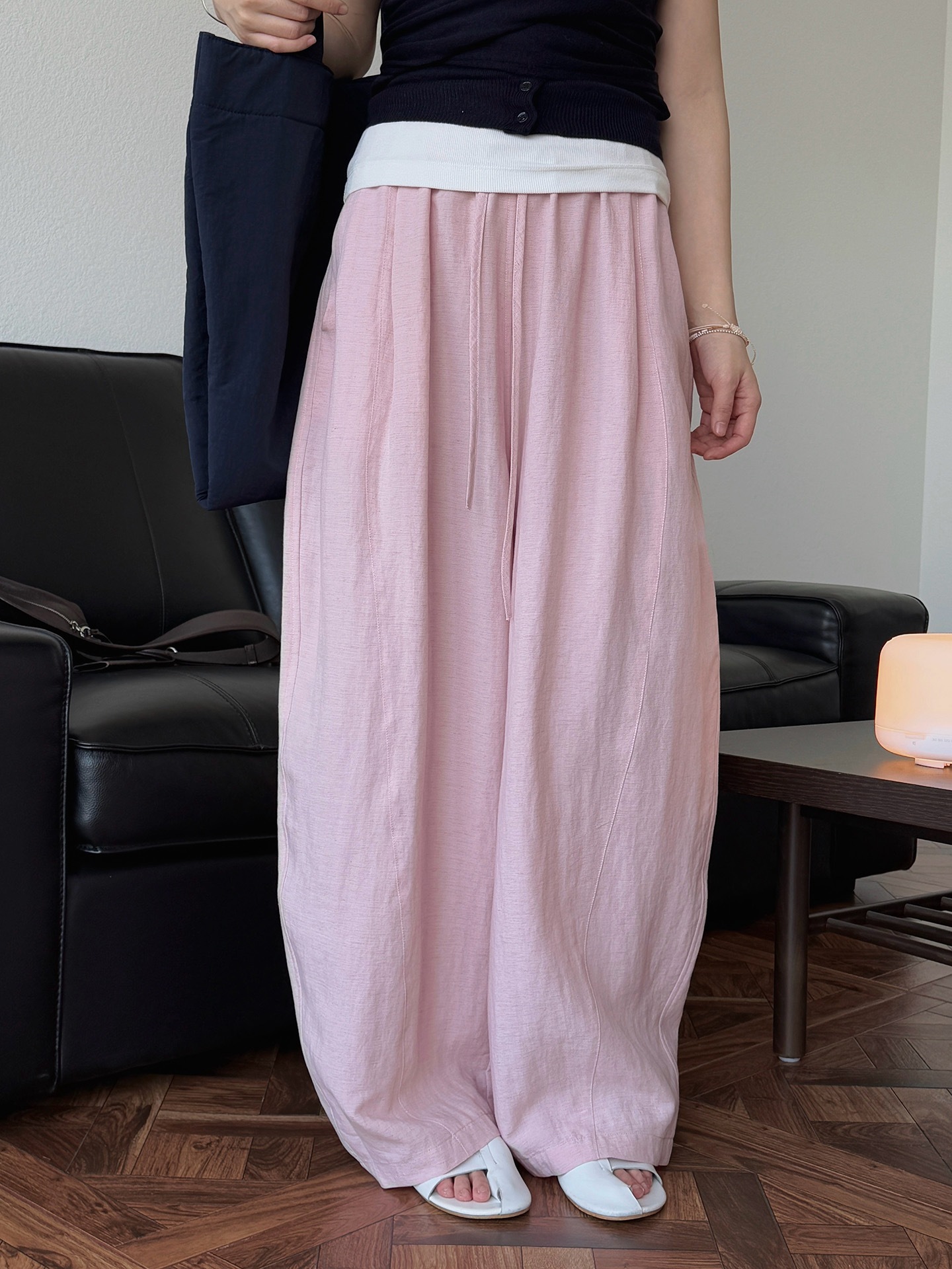 ルーヴル夏の新型日系シンプルな空気感亜麻カジュアルパンツの立体的なシルエットが痩せているカジュアルパンツの女性