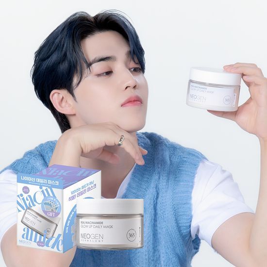 【公式】ナイアシンアミド デイリーマスクパッド 50枚入 + エスクプス証明写真付きSEVENTEEN S.COUPS PICK透明感＊・毛穴汚れのふき取りに【数量限定特典付き】 4,761円