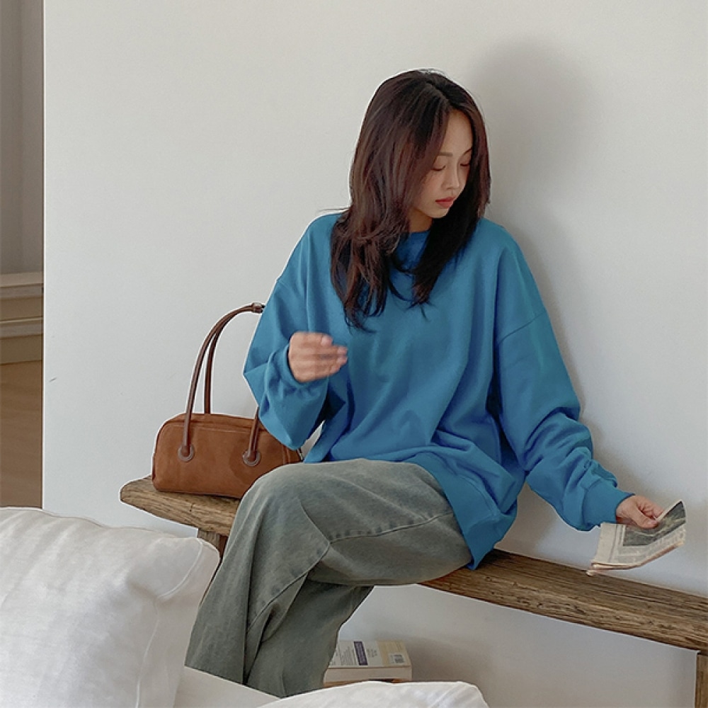 (JSTYLEによるイーブレット) イーブレットブリット刺しゅう入りスウェットシャツ JSTYLE