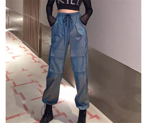 レディース パンツ ボトムス カジュアルパンツ ワークパンツ カーゴパンツ 9分丈 アンクル丈 ヒップホップ ポケット ハイウエスト ウエストゴム 薄手 ストレッチ 伸縮性 シンプル カジュアル