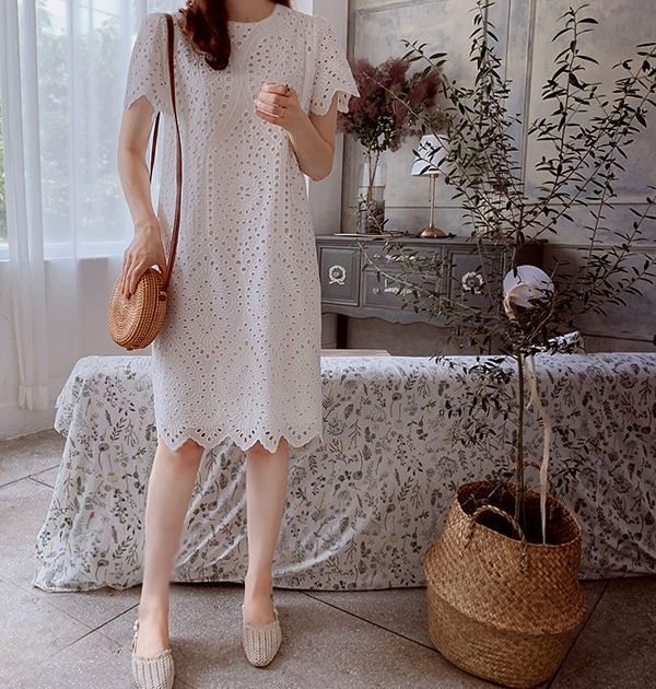ベストセラー夏 ワンピース 透かしリゾートワンピース 半袖 夏ワンピ リゾート サマー ゆったり 大きサイズ ビーチ リゾート 旅行 結婚式 披露宴 お呼ばれ ホワイト S M L XL 2XL 3X