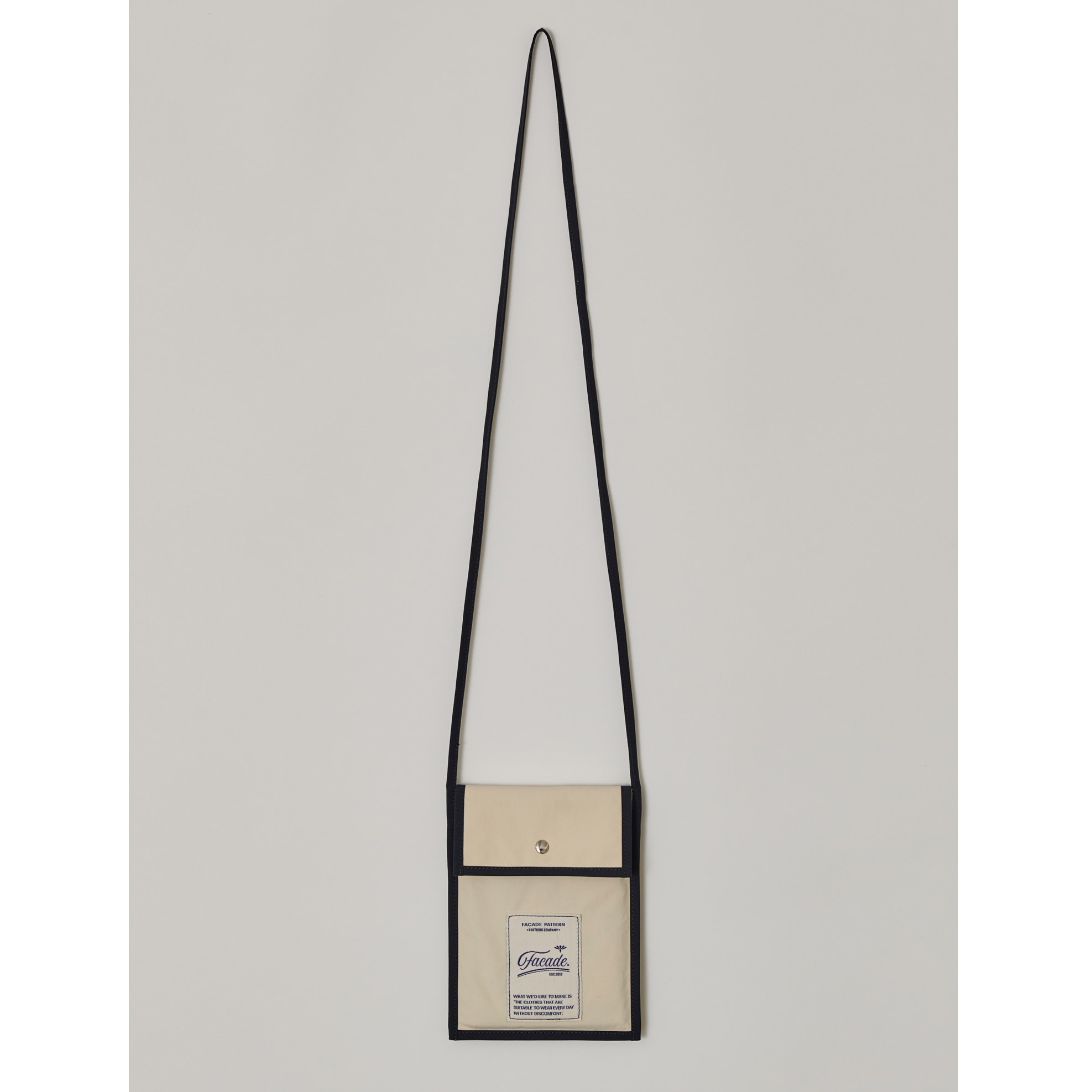 ファサードパターン Breeze Cross Bag Ecru