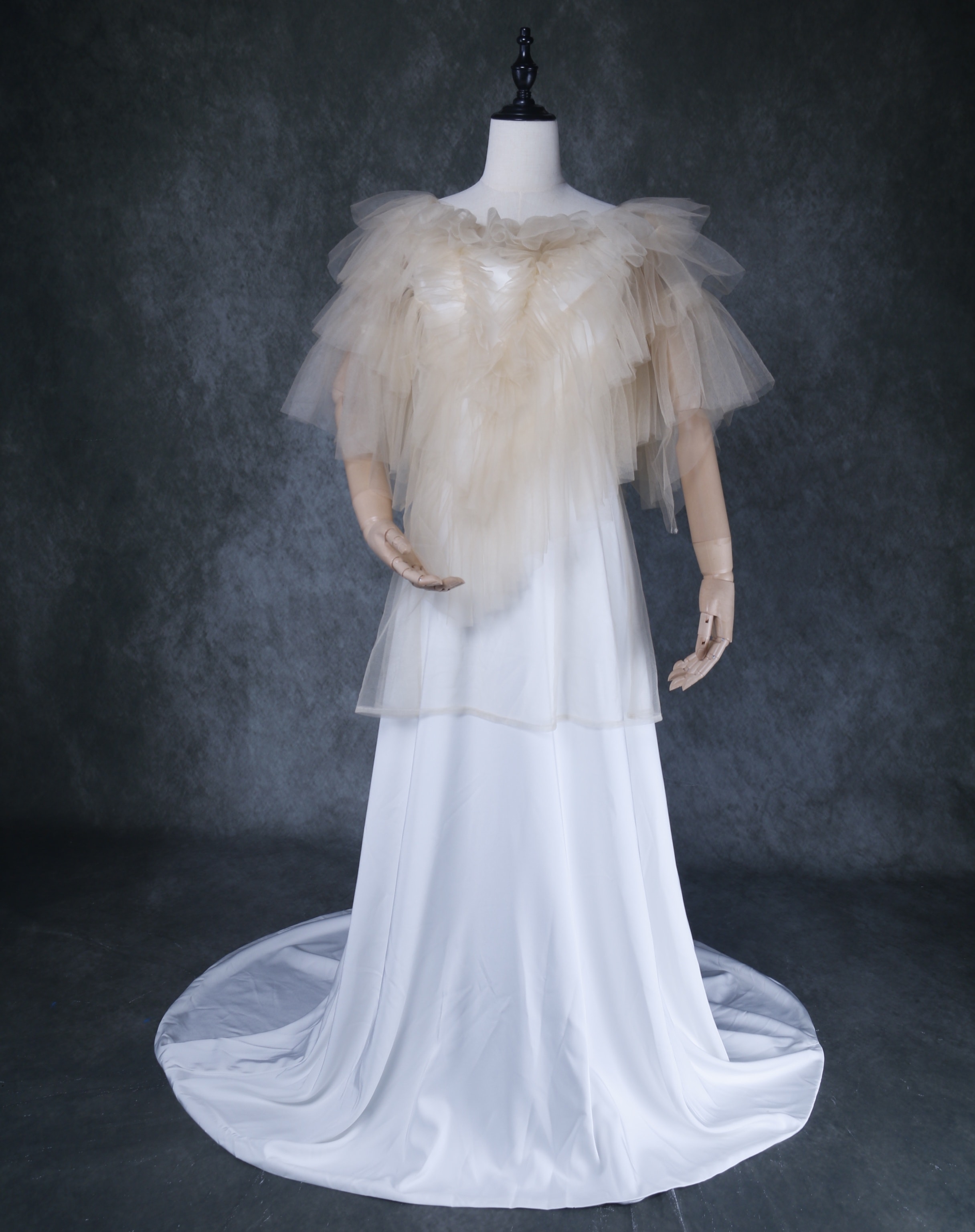 シャンパン色 ソフトチュール トップス+キャミソール 胸元フリル デザイン感 前撮り