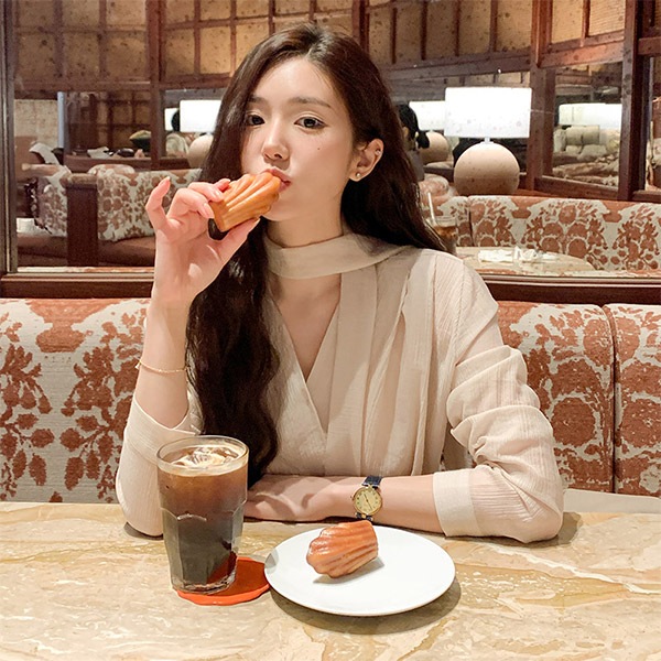 （タイポイント／3通りの着こなし可能）Vネック ラップ 長袖ブラウス bs8044