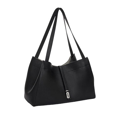 リューカデンドロと針葉樹と赤い実を束ねた冬を彩る クリスマス