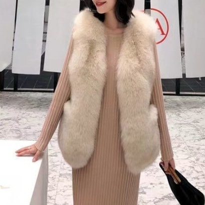 【No.1 人気商品】 ユニークなデザイン今季マストバイ無地ノースリーブフワフワ暖かいベスト