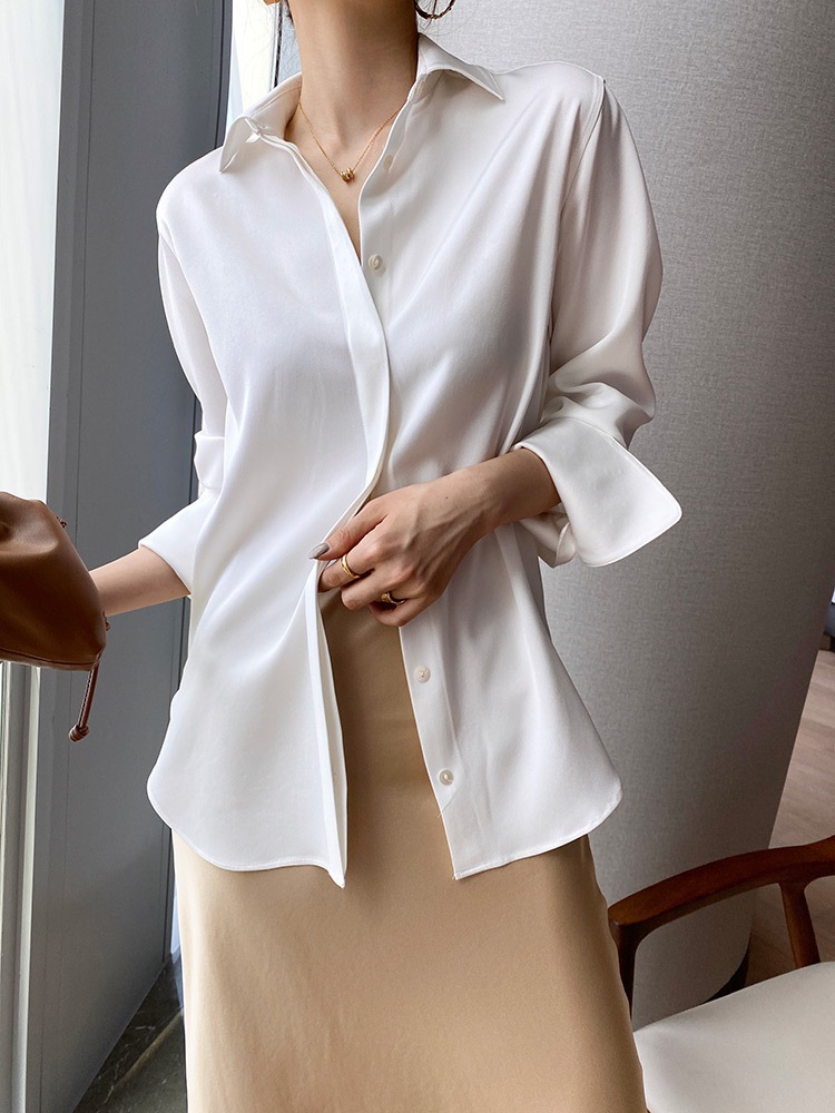 ハイエンド酢酸通勤ファッションしわに強く垂れ下がるスリムシャツ重ポンドペンダントしわになりにくい質感の知的シャツ