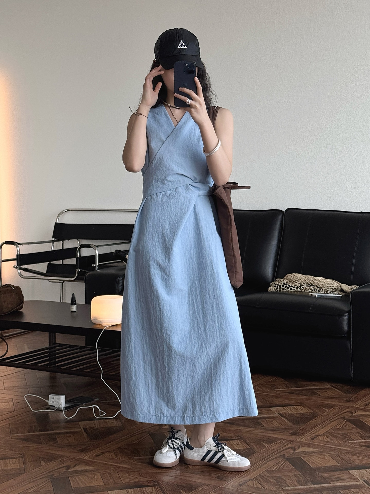 ルーヴル夏新作フランス風気質ストラップvネックロングワンピース垂れ下がっています