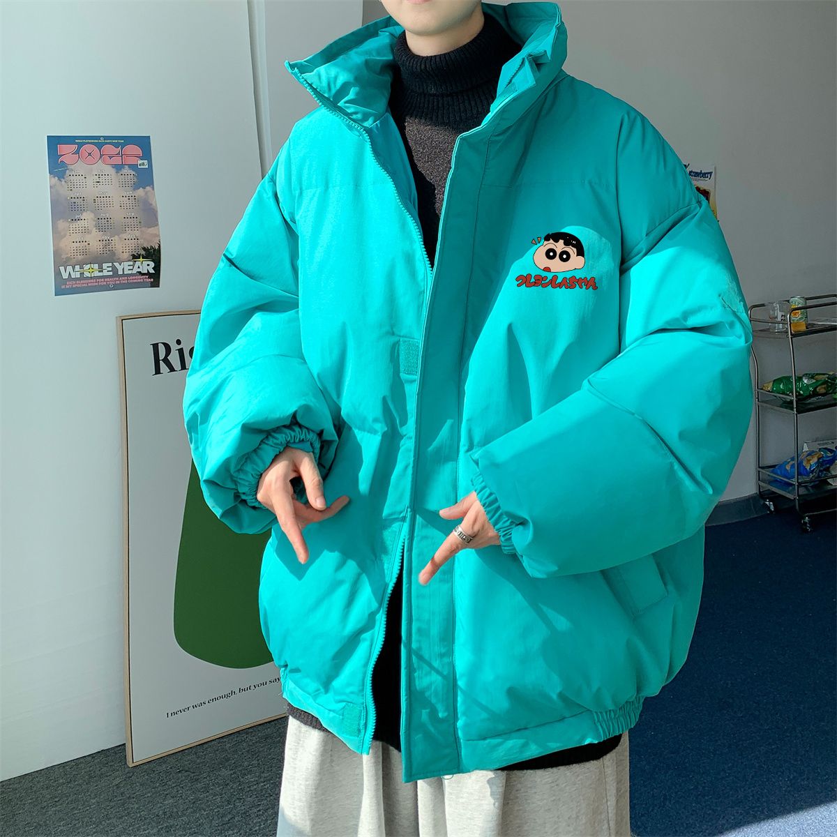 大好評 冬はゆったりとしたクレヨンしんちゃんプリントダウンジャケット男性ファッションブランドinsパン服防寒カップルコート潮