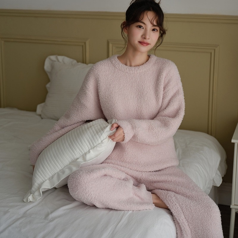 あったかウェア 女性のパジャマの新しい無地の緩い伸縮性がある暖かい家の摩耗セット