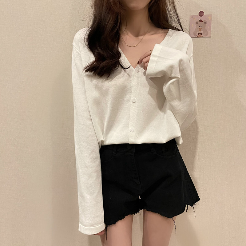 夏ゆったりVネックカーディガン女性 トップス カーディガン ミディアム丈 長袖 萌袖 Vネック ストレート 前開き 大人可愛い きれいめ シンプル カジュアル 大人 大人女子 こなれ感 ラフ 無地 春