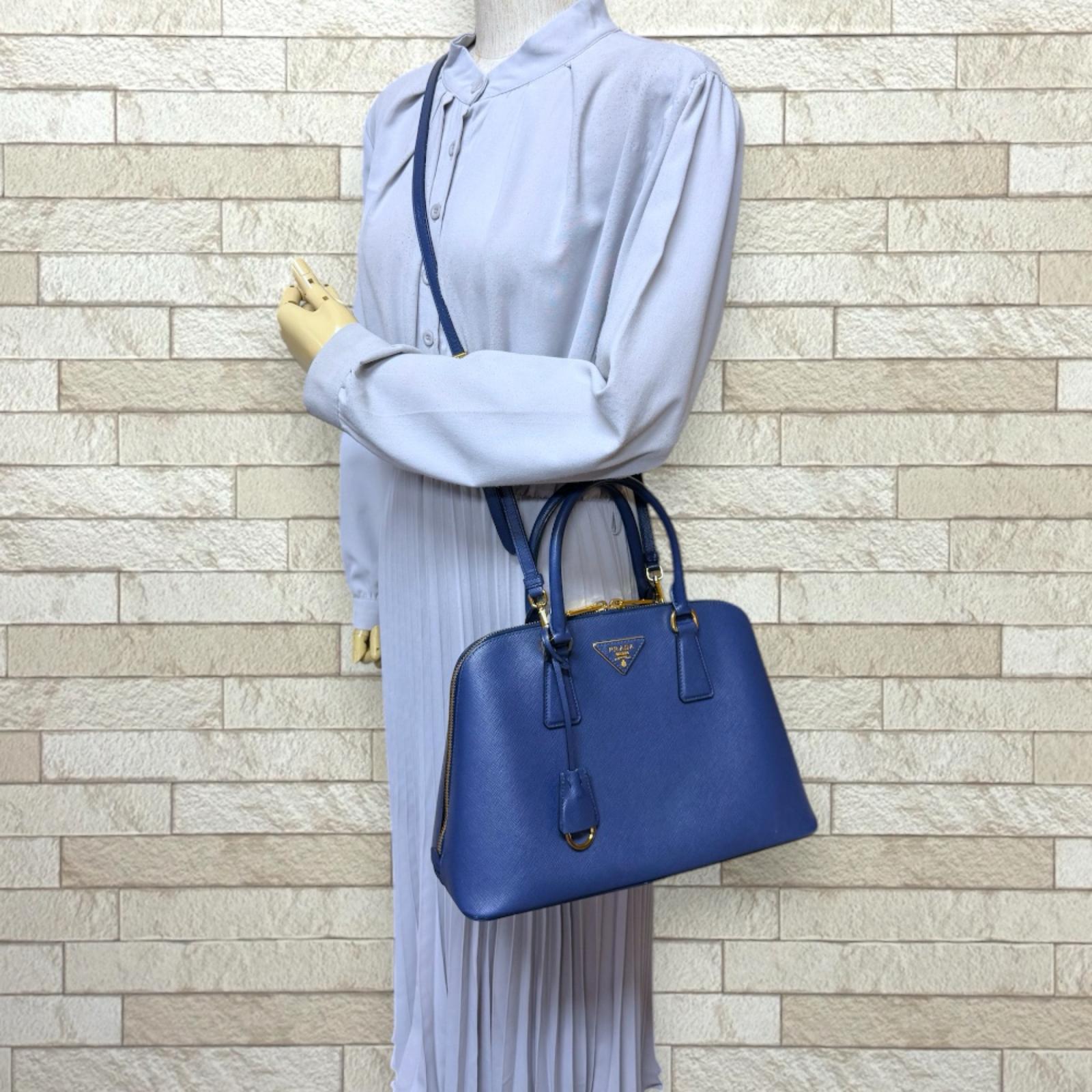 プラダ プロムナード サフィアーノ ショルダーバッグ レザー BL0837 ネイビー PRADA 中古