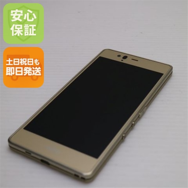 超美品 SIMフリー arrows M04 Gold スマホ 富士通 SIMフリー 39