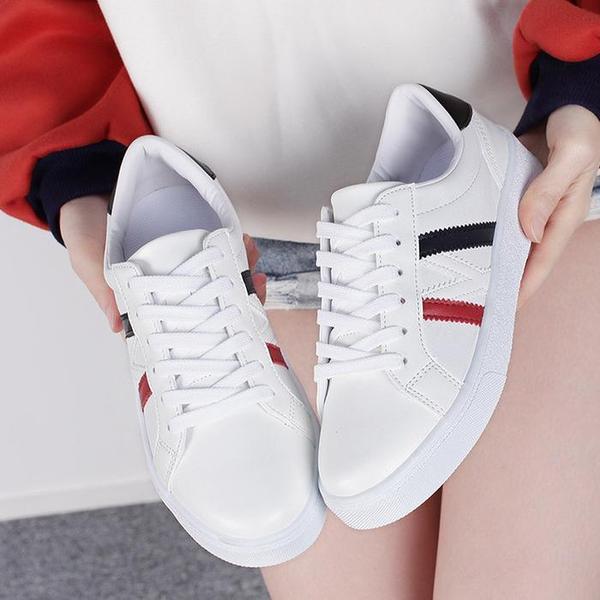 レディーススニーカー 女性用ローファー 春の靴