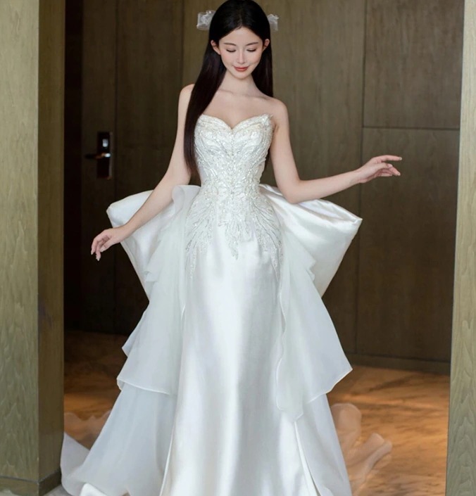 ドレス ワンピース イブニングドレス ウェディング パーティー 結婚式 二次会 披露宴 ステージ 舞台 ロング マキシ 袖なし チューブトップ スレンダー 細身 イブニング フィッシュテール