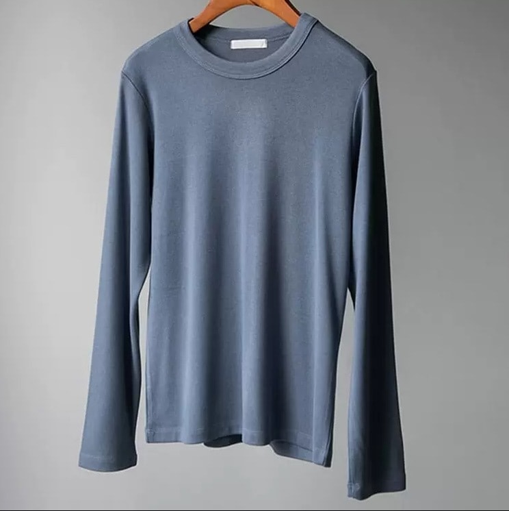 くすみカラー 8色展開 シンプルロンT トップス Tシャツ シャツ プルオーバー 白シャツ 白トップス 袖あり 長袖 萌袖 Uネック ラウンドネック ストレート Iライン かわいい 大人可愛い